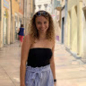 Meet your Posher, Lydia